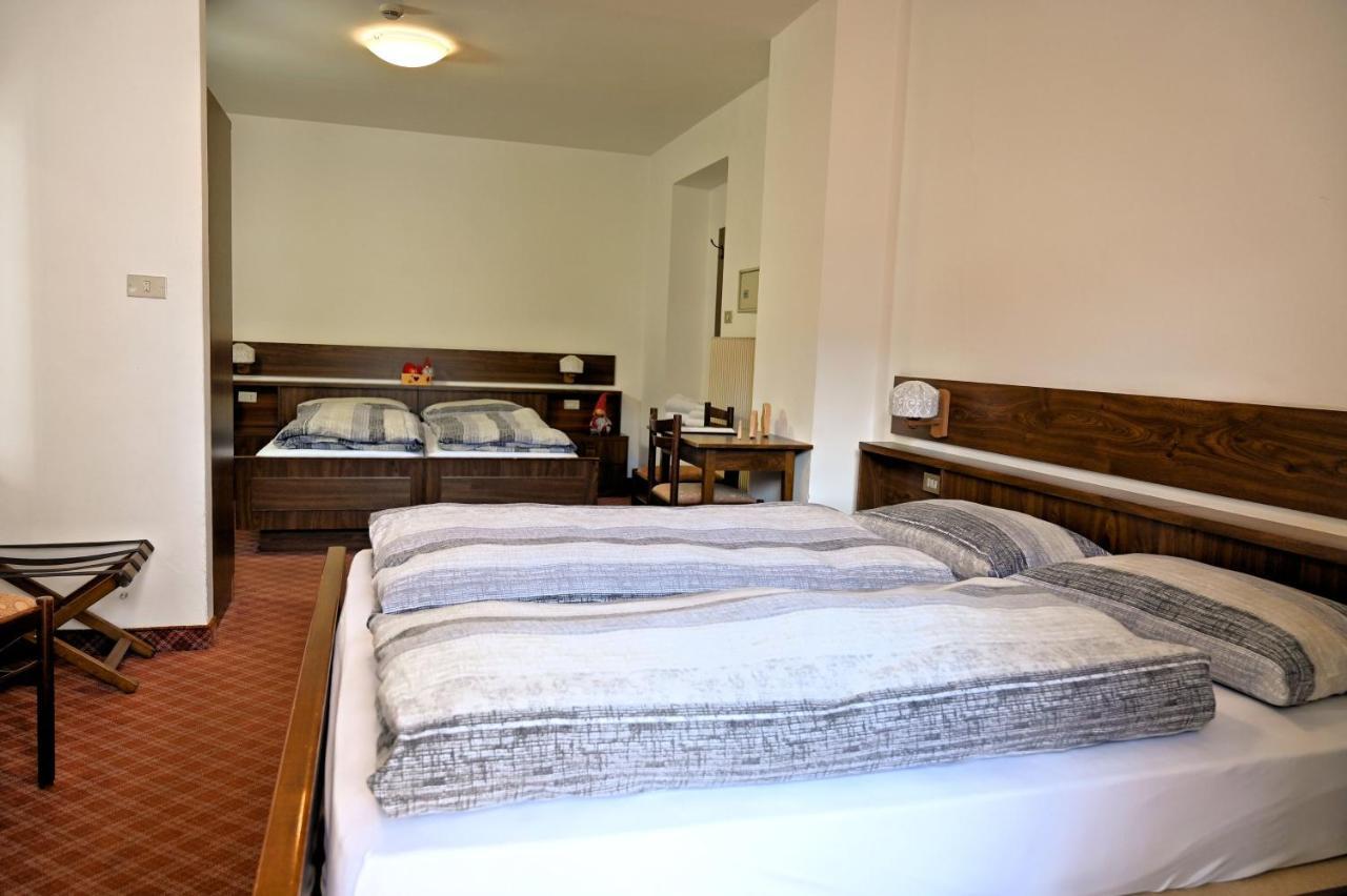 Albergo Panorama Panchia Bagian luar foto