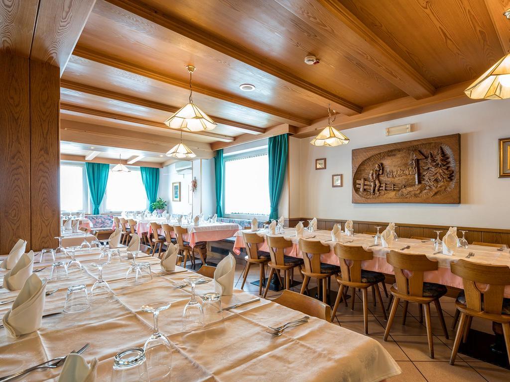 Albergo Panorama Panchia Bagian luar foto